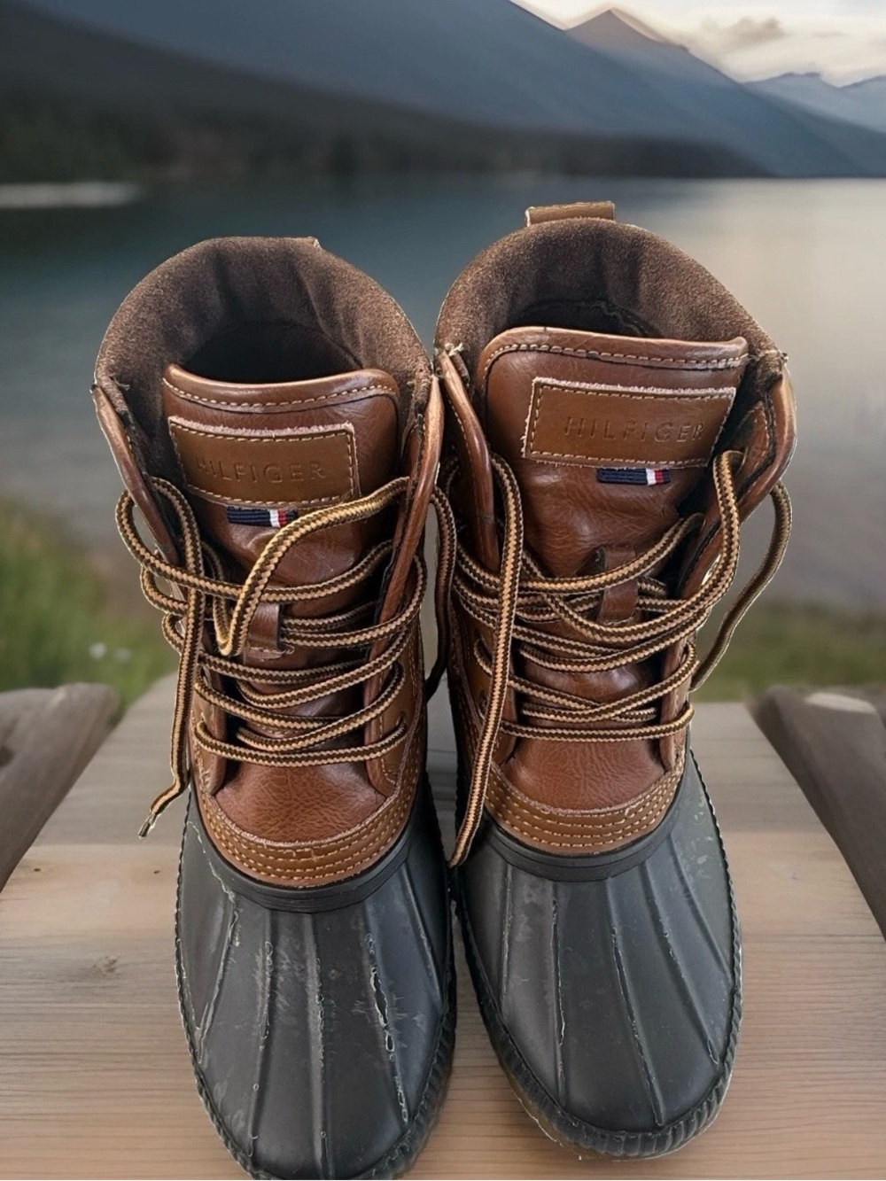Men’s Tommy Hilfiger Brown Leather & Black Duck Boots sz 8